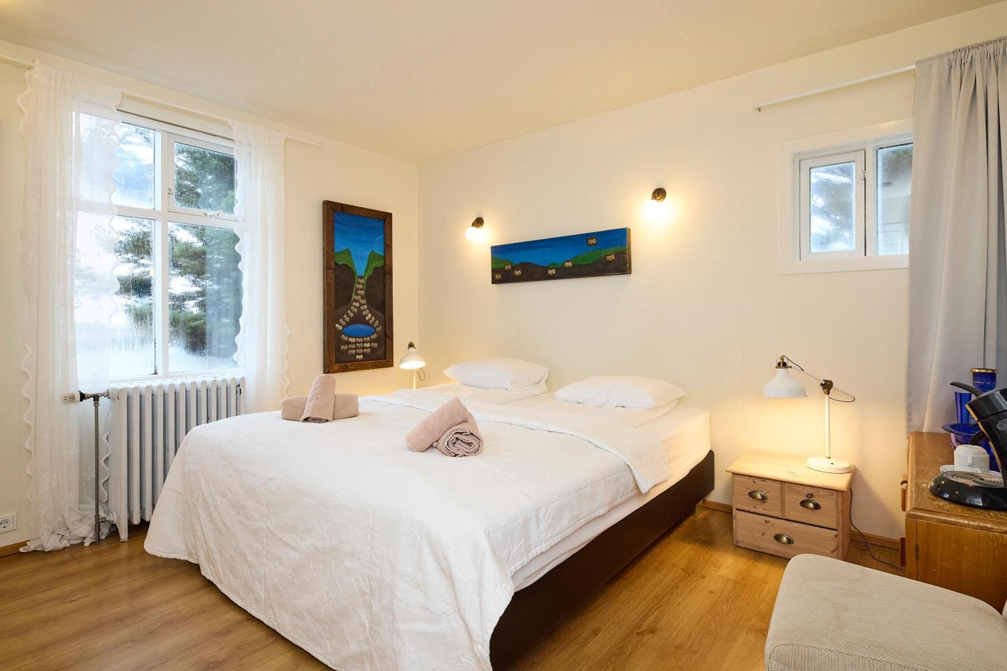 Englendingavik Homestay Боргарнес Экстерьер фото