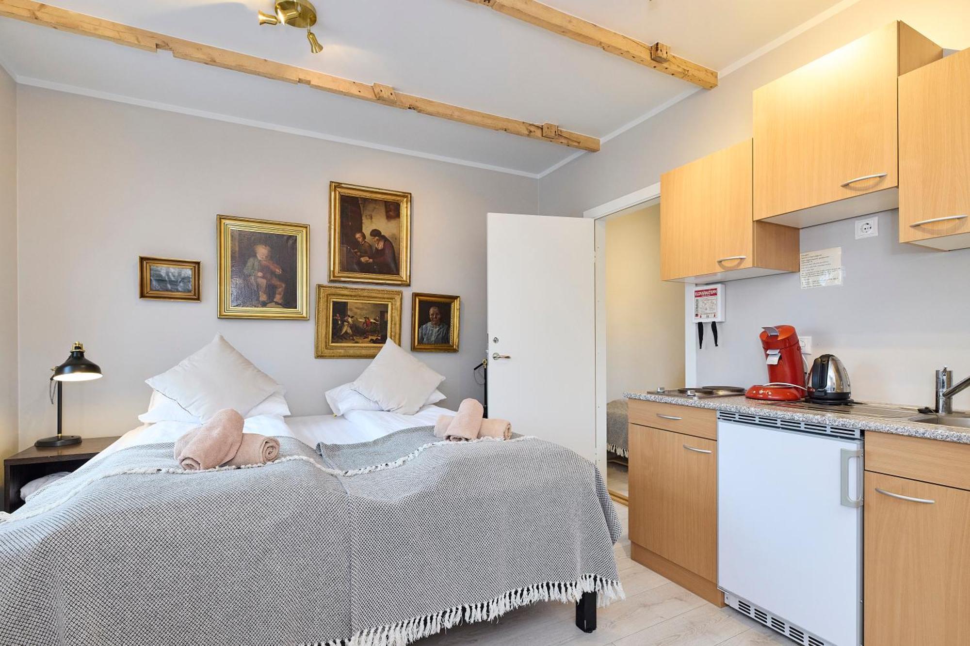 Englendingavik Homestay Боргарнес Экстерьер фото